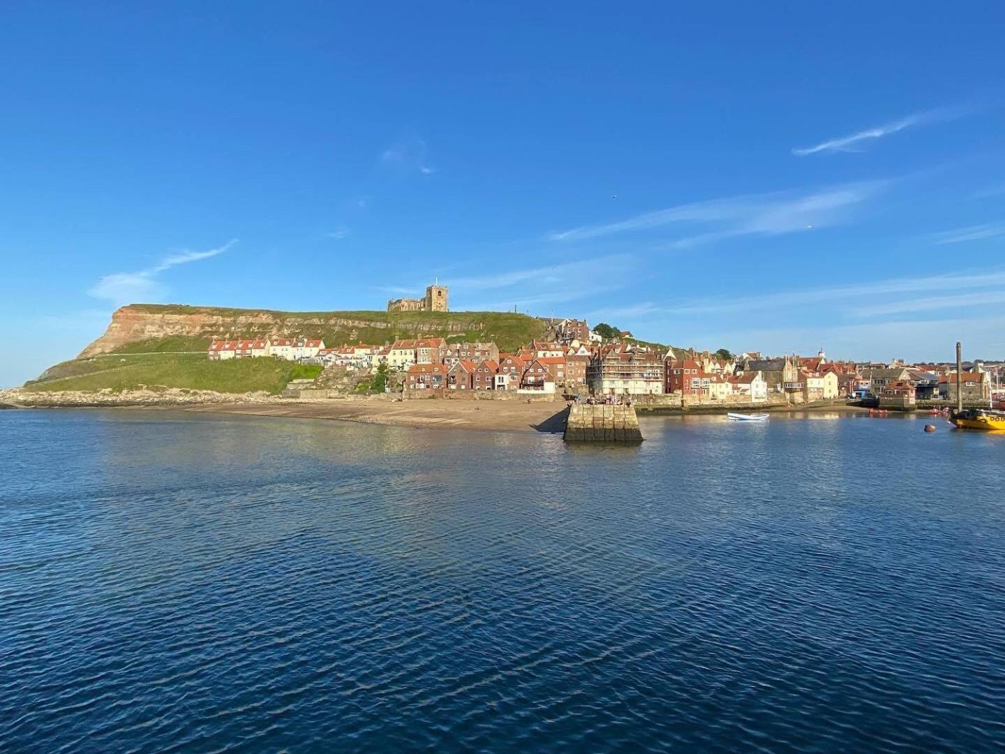 Curlew House, With Parking And Abbey Views! Holiday home