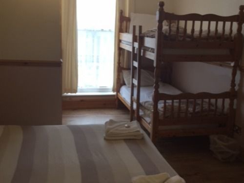 The Esplanade 3* Whitby