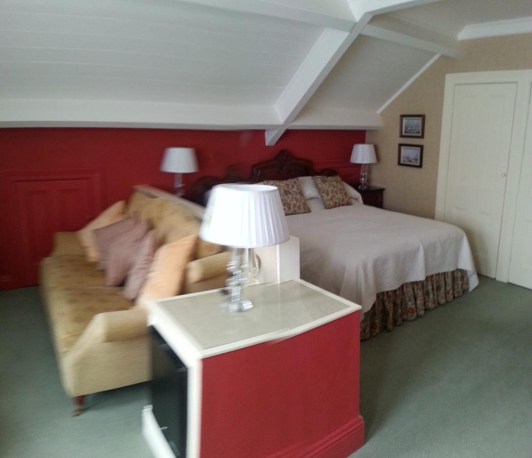 Bed & Breakfast Bagshawes 3*