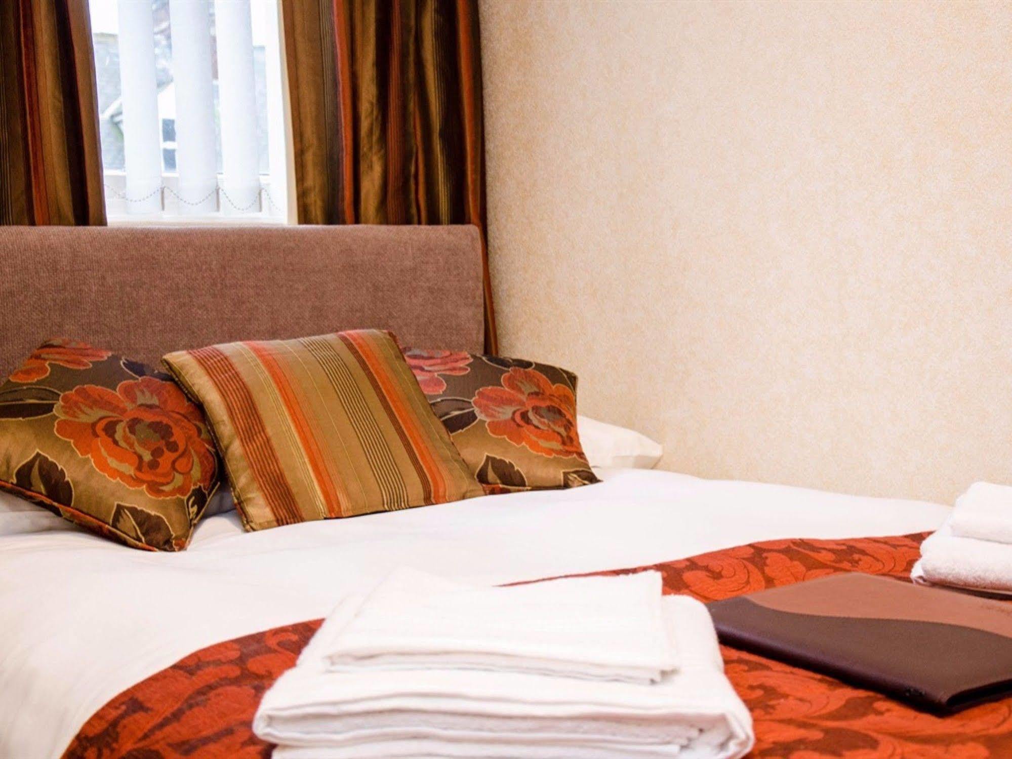 Hotel Rosslyn House Whitby