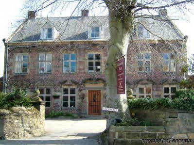 Ruswarp Hall - (adults Only) Guest house