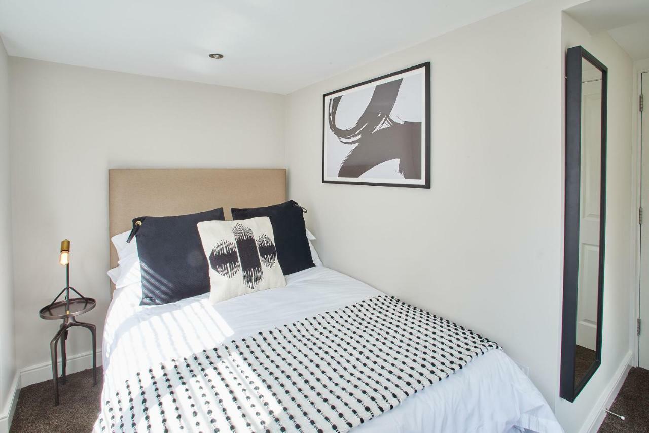 Host & - West Cliff View Apartment